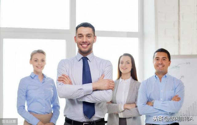 有哪些日常且不沉悶的職場(chǎng)穿搭 ???